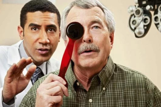 如何購買一副好的老花鏡？